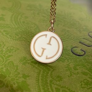 Gucci Charm Pendant Necklace | GG Pendant Necklace